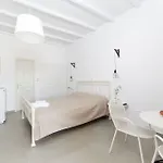 Agerino Apartamento Moutsoúna