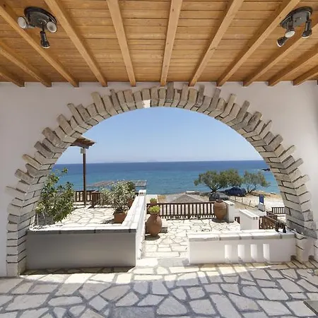 Agerino Μουτσούνα