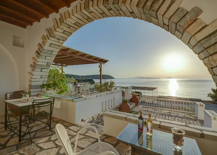 Agerino * Moutsoúna